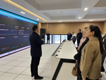 巾幗展風(fēng)采，文化潤(rùn)心田 —— 西鄉(xiāng)縣一中女教師博物館文化之旅